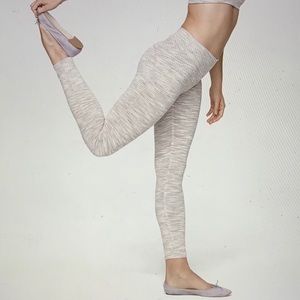 Outdoor Voices FreeForm 7/8 leggings